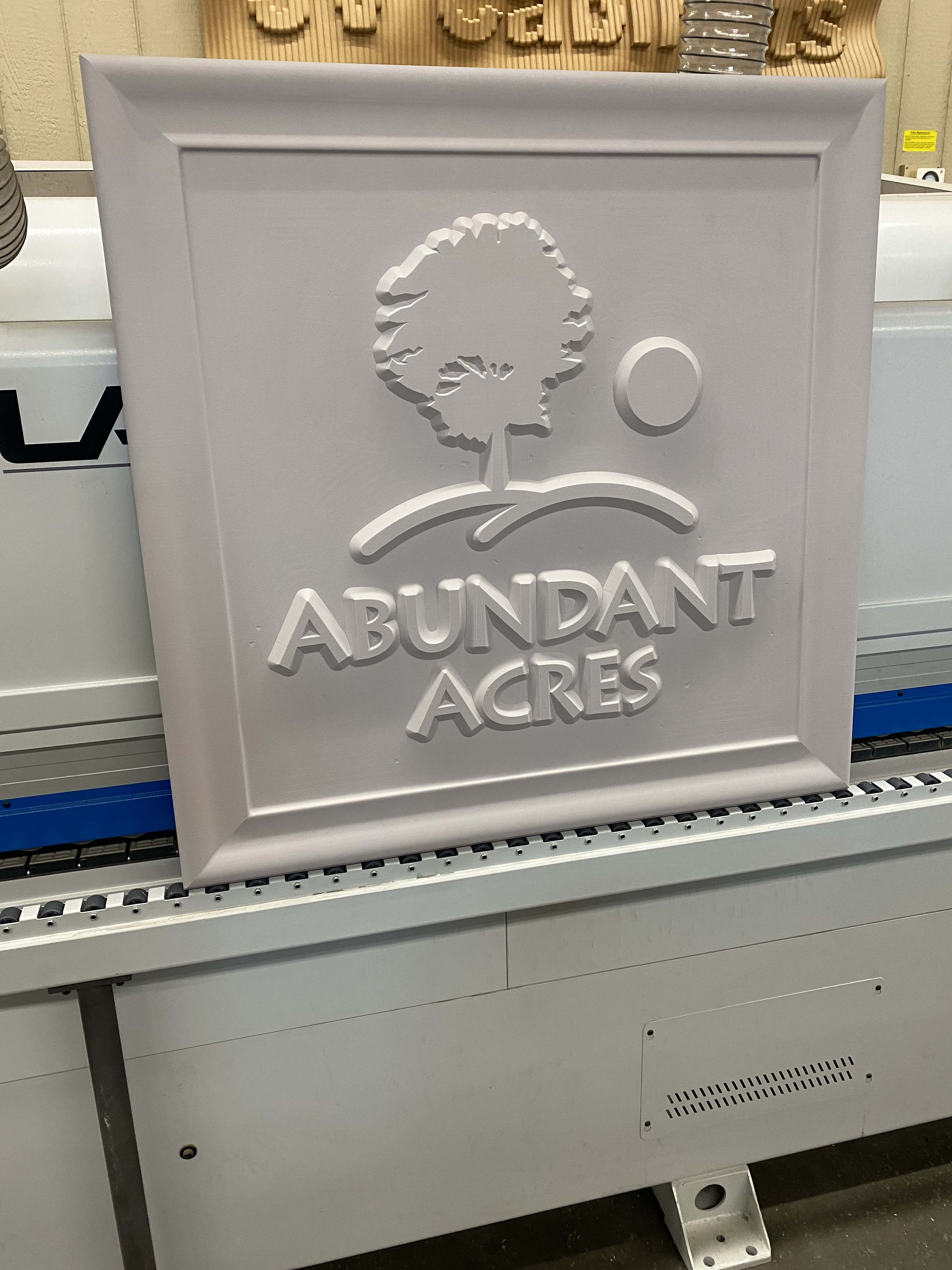 Khắc CNC kiểu V-Carve trên xốp Cora  (DG 97)